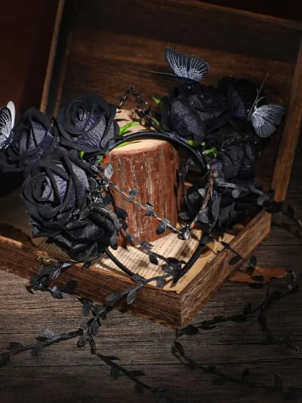 Gothic Floral Headpiece with Butterfly Dark Fairy Crown for Women Witch